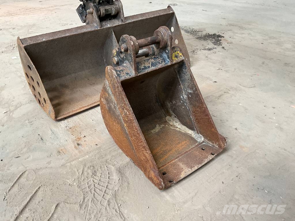 JCB 16 C-1 Miniexcavadoras