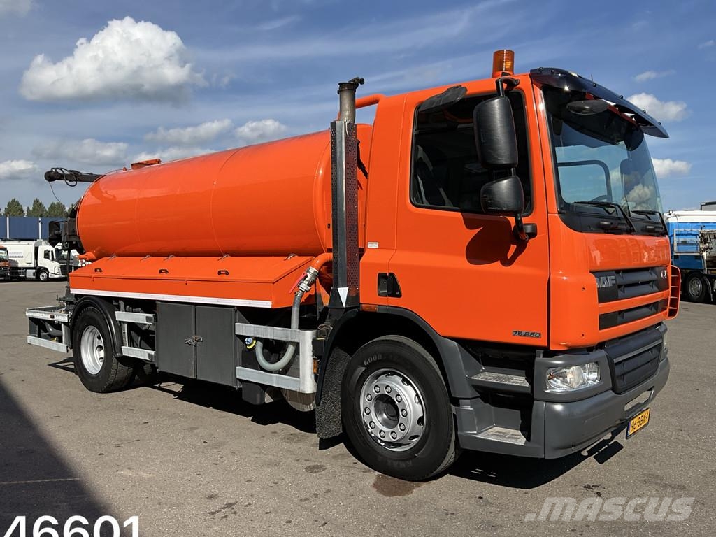 DAF FA 75 CF 250 Hogedruk spoelwagen Just 73.977 km! Kombi / koparki ssące