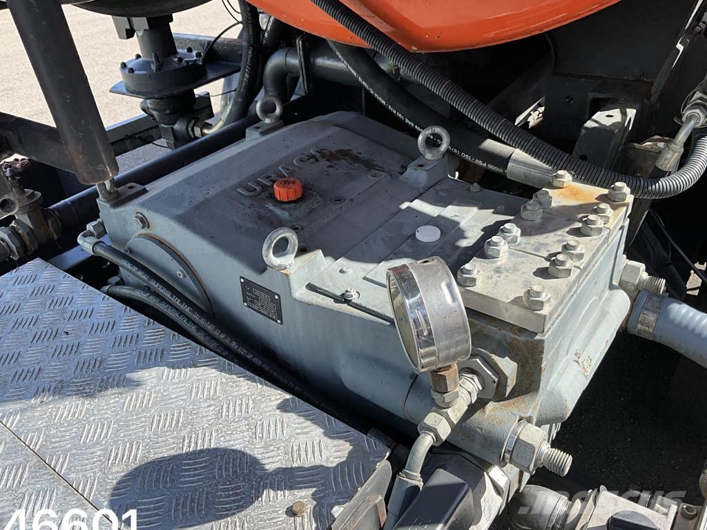 DAF FA 75 CF 250 Hogedruk spoelwagen Just 73.977 km! Camion vidanje