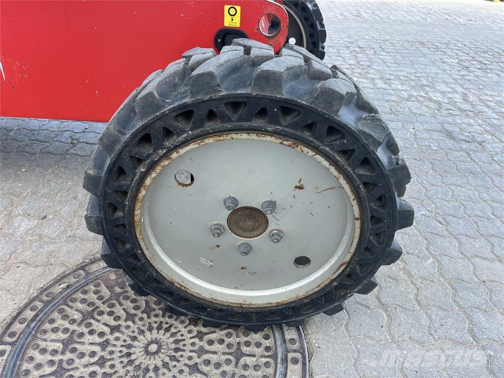 Manitou MANGO12 Knikarmhoogwerkers