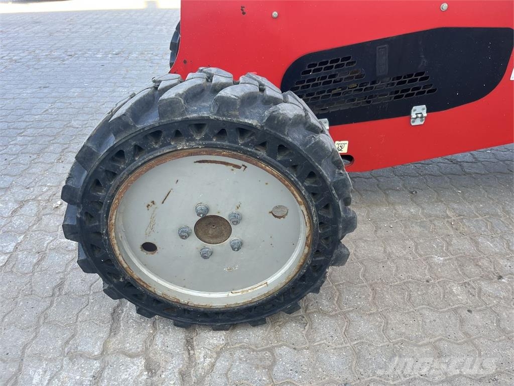 Manitou MANGO12 Knikarmhoogwerkers