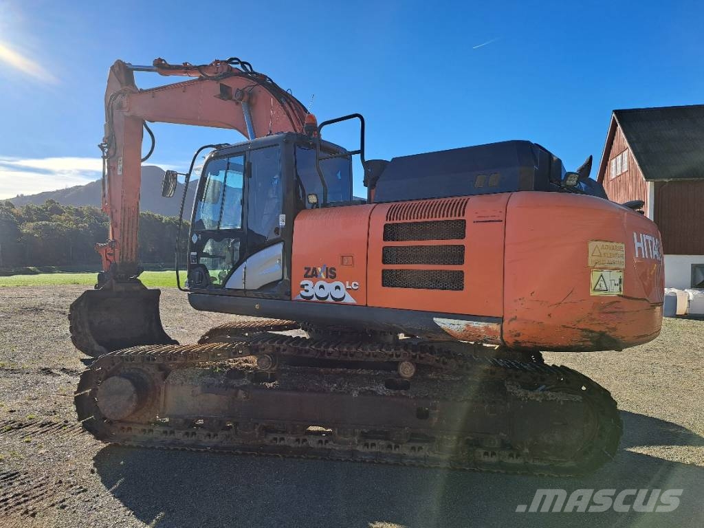 Hitachi ZX 300 LC-6 Beltegraver