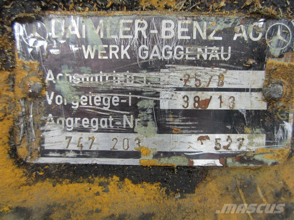 Mercedes-Benz 747203 - Axle/Achse/As Osovine