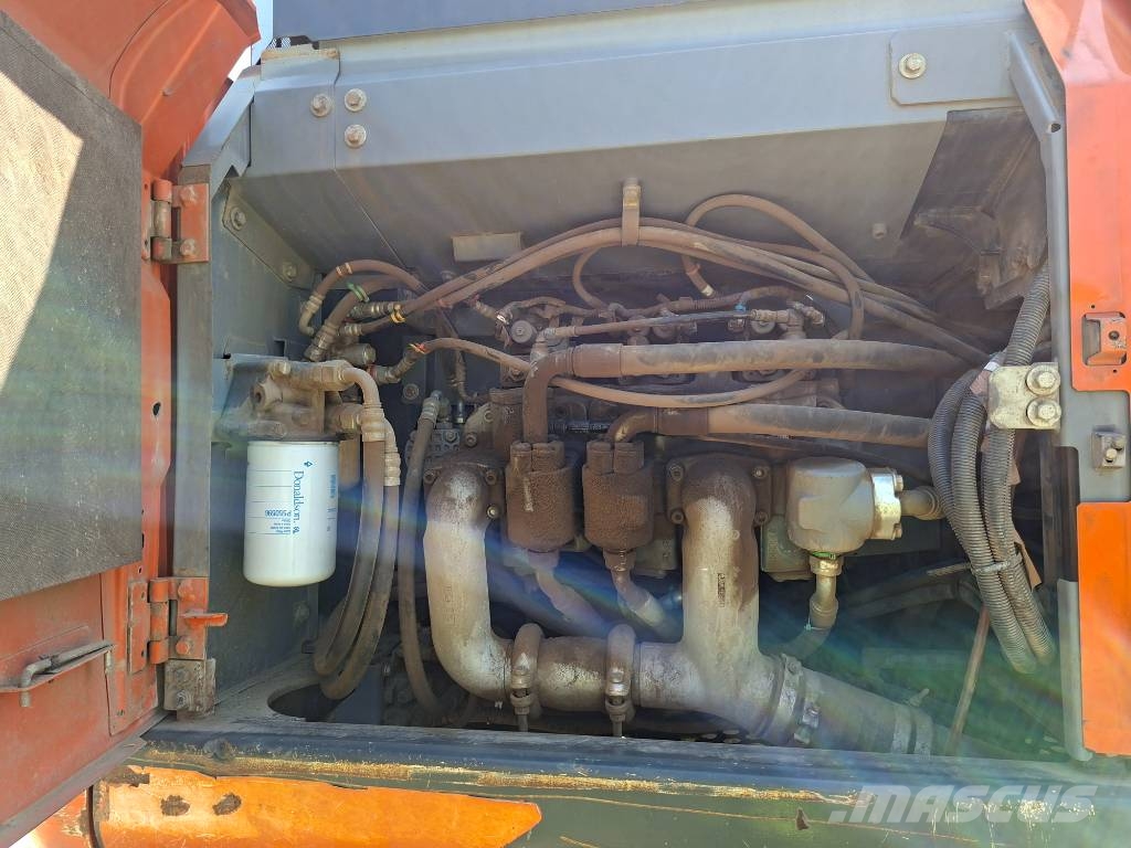 Hitachi ZX350LC-6+GPS (CW55s) Εκσκαφείς με ερπύστριες