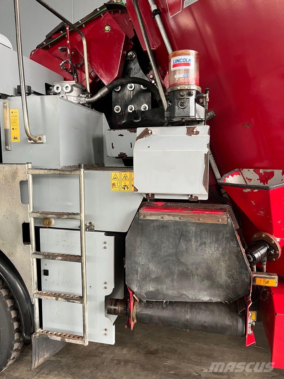 BvL - van Lengerich V-Mix Drive Maximus Plus 13N-1S Rehuvaunut