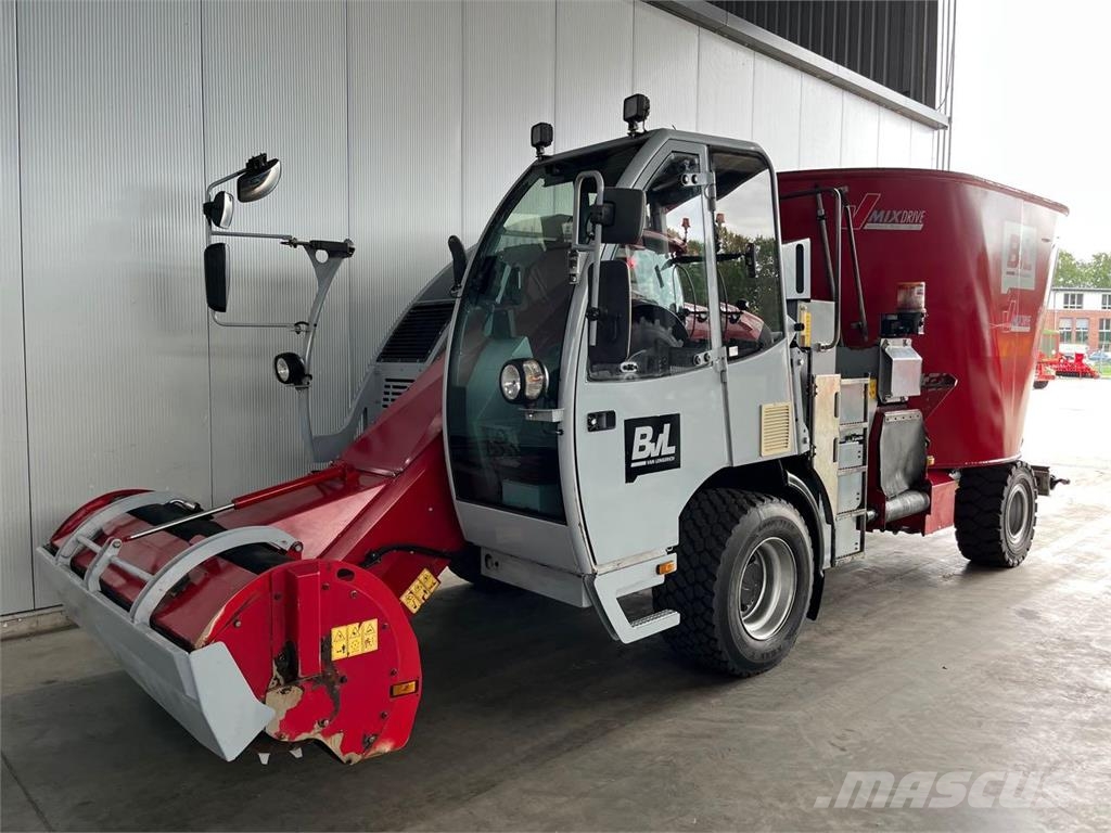 BvL - van Lengerich V-Mix Drive Maximus Plus 13N-1S Rehuvaunut