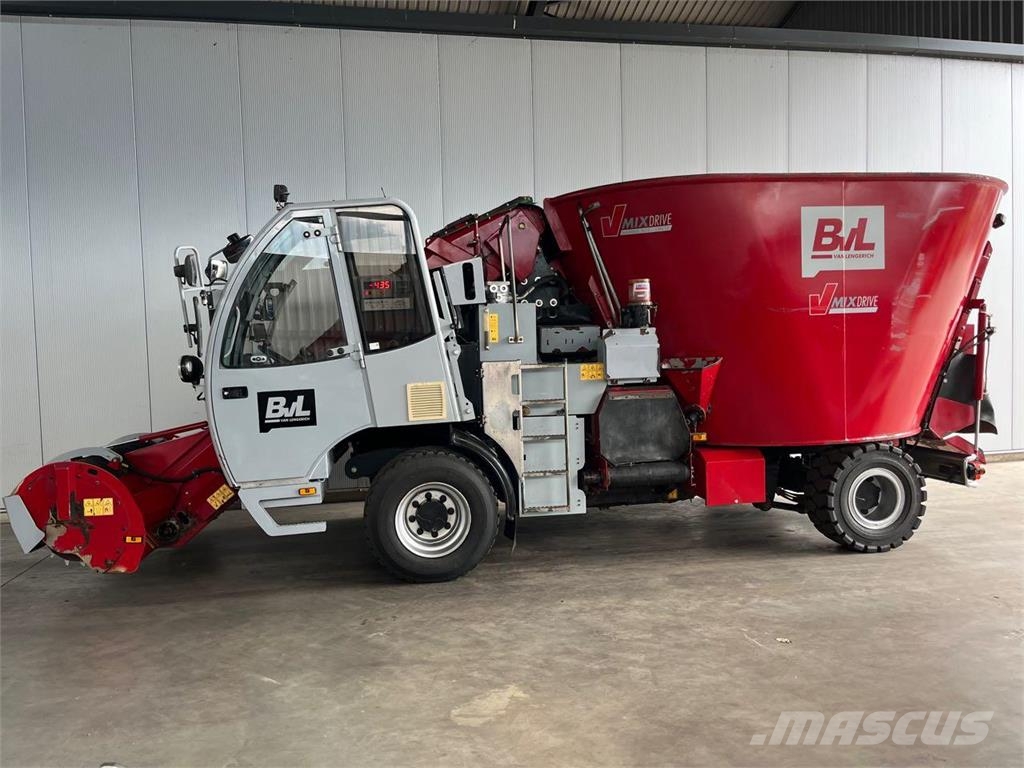BvL - van Lengerich V-Mix Drive Maximus Plus 13N-1S Rehuvaunut