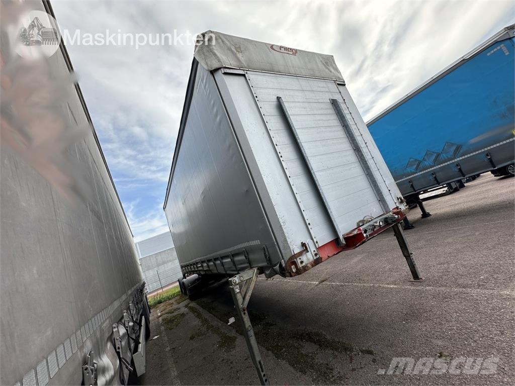 Fliegl SZS 380 Gesloten opleggers