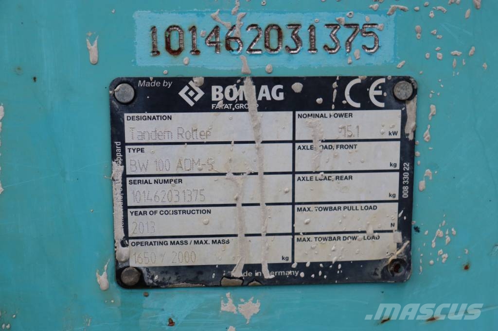 Bomag BW 100 AD M-5 مداحل ثنائية الاسطوانة