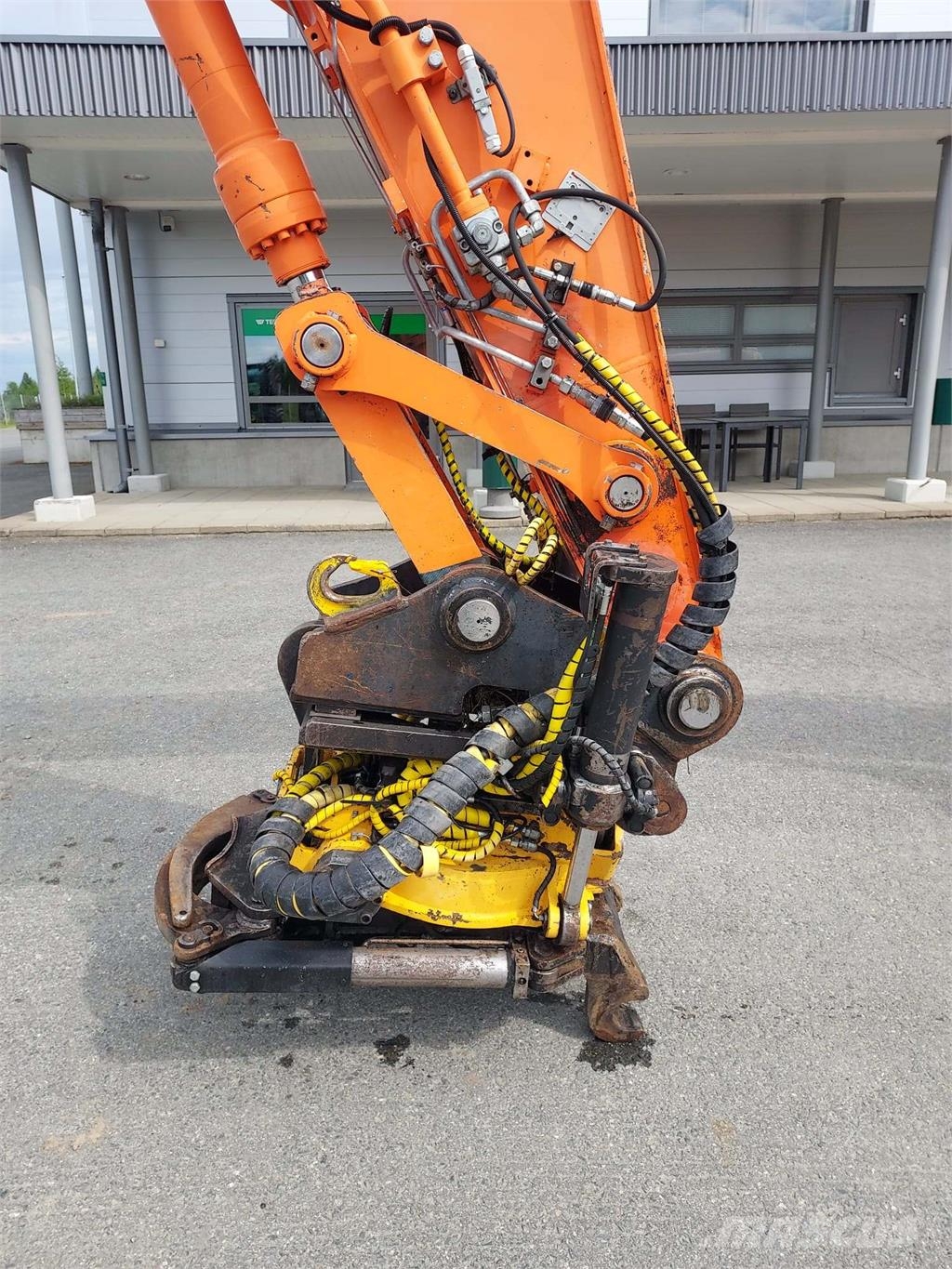 Doosan DX180LC Excavadoras sobre orugas