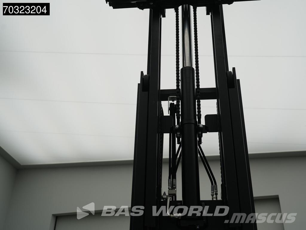 Hangcha CPCD30 FACTORY WARRANTY – KUBOTA ENGINE - CE شاحنات الديزل