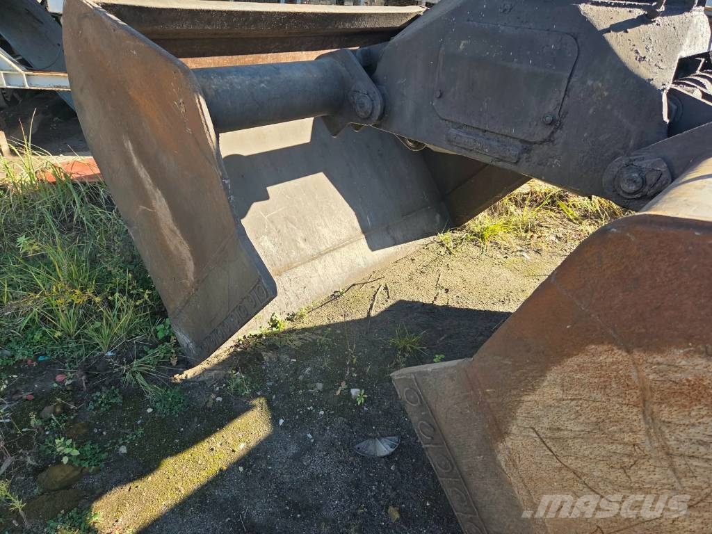 Liebherr 934 C Bagri za prekladanje primarnih/sekundarnih surovin