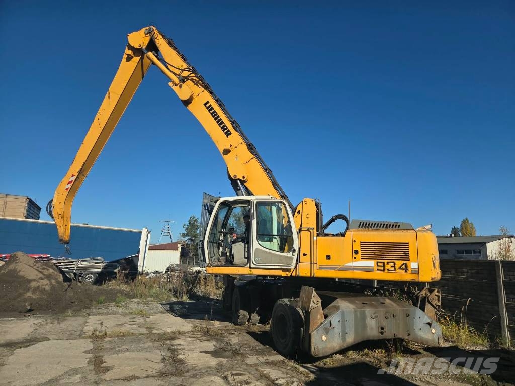 Liebherr 934 C Bagri za prekladanje primarnih/sekundarnih surovin