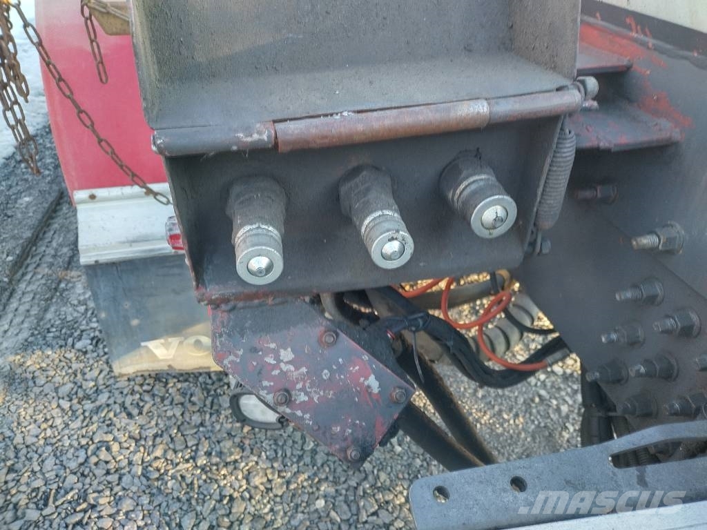 Volvo FH750 puuvarustus, napaperät,trippeli Miškovežių vilkikai