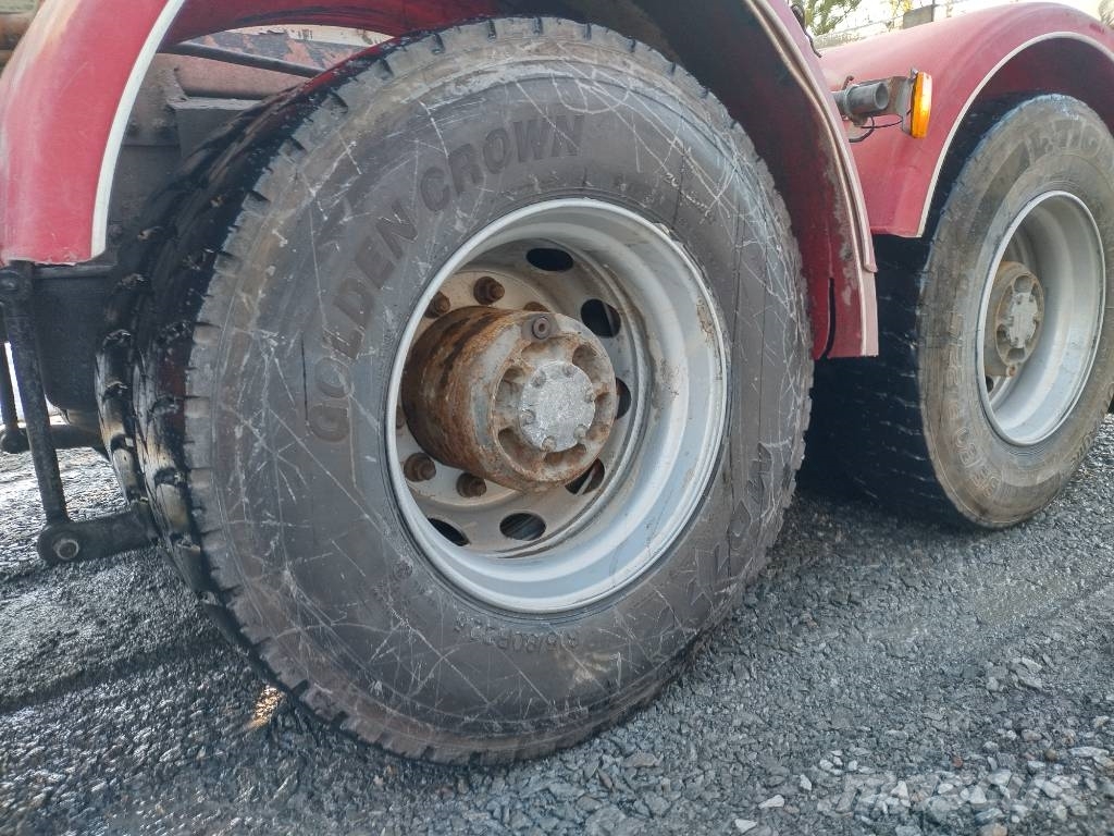 Volvo FH750 puuvarustus, napaperät,trippeli Miškovežių vilkikai