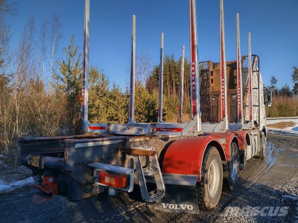 Volvo FH750 puuvarustus, napaperät,trippeli Miškovežių vilkikai