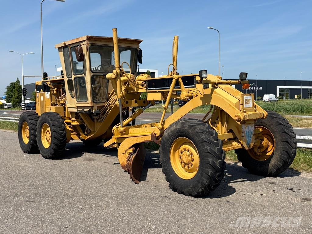 CAT 140H Graders