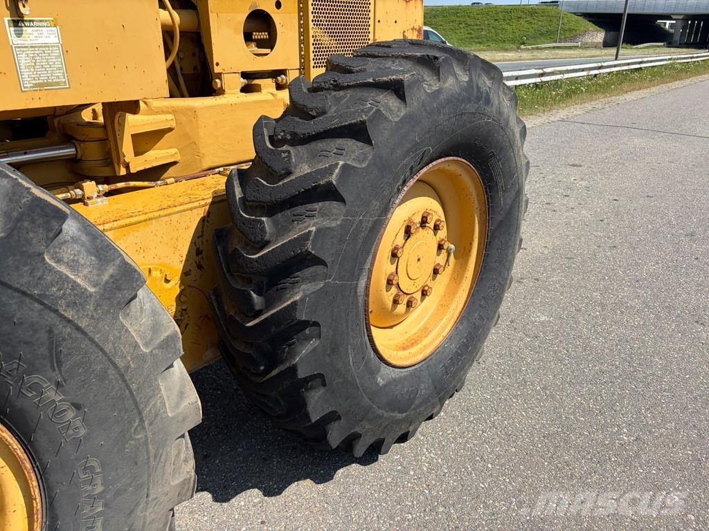 CAT 140H 3306 engine Graders