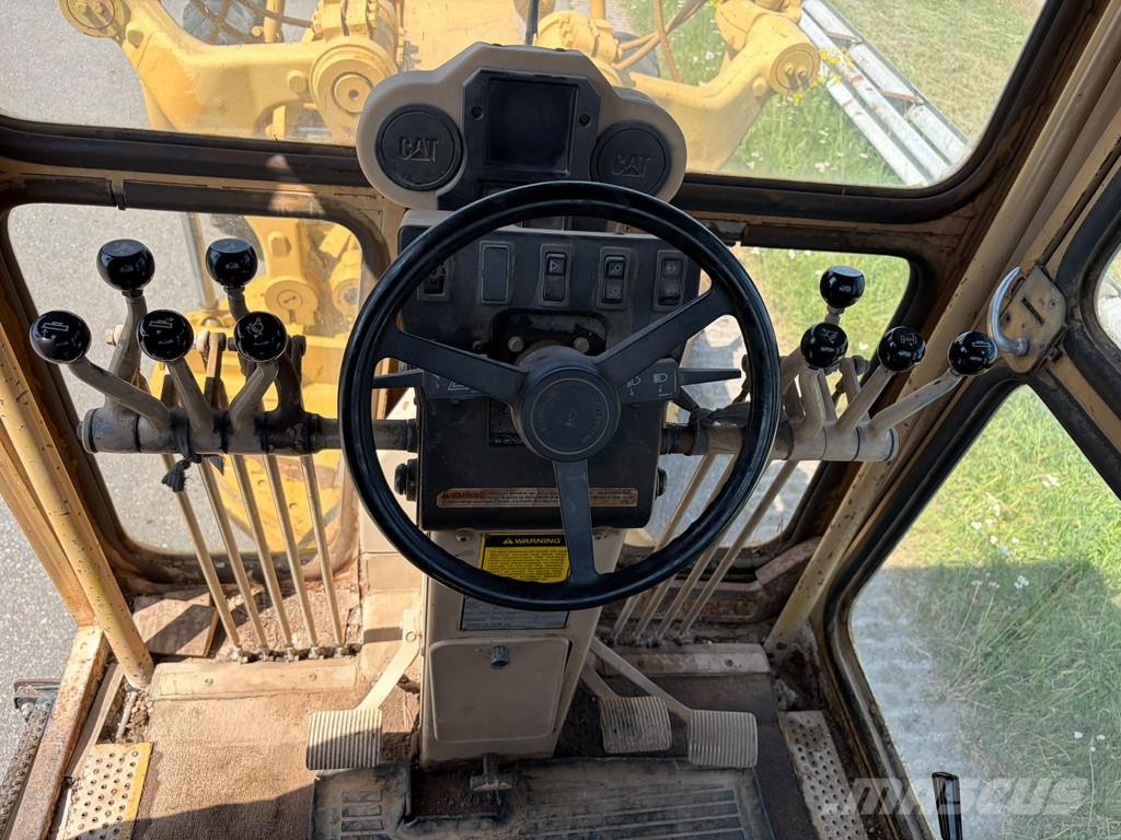 CAT 140H 3306 engine Graders