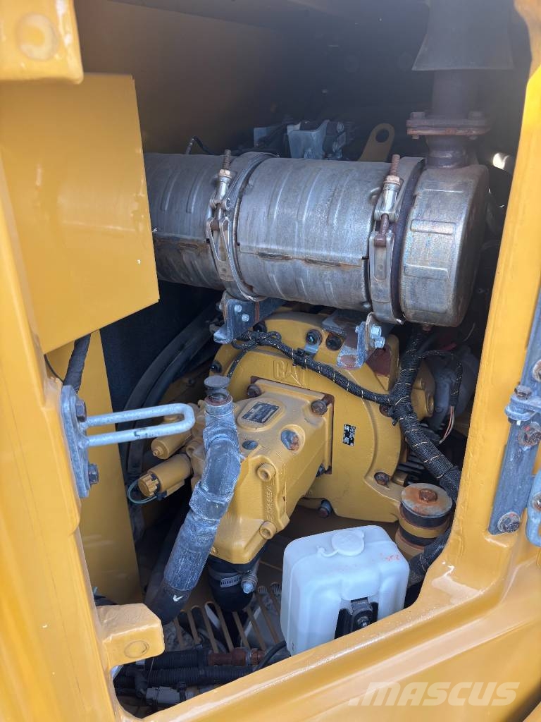 CAT 306 CR Mini excavadoras < 7t