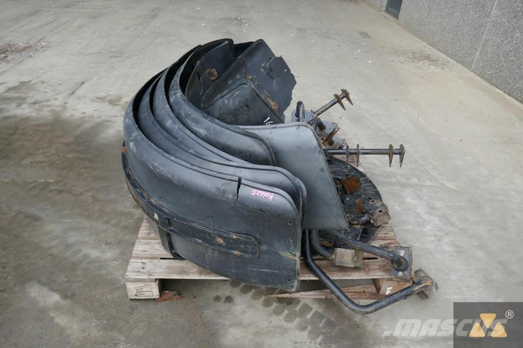 CAT 140M Fender set Transport - drugo