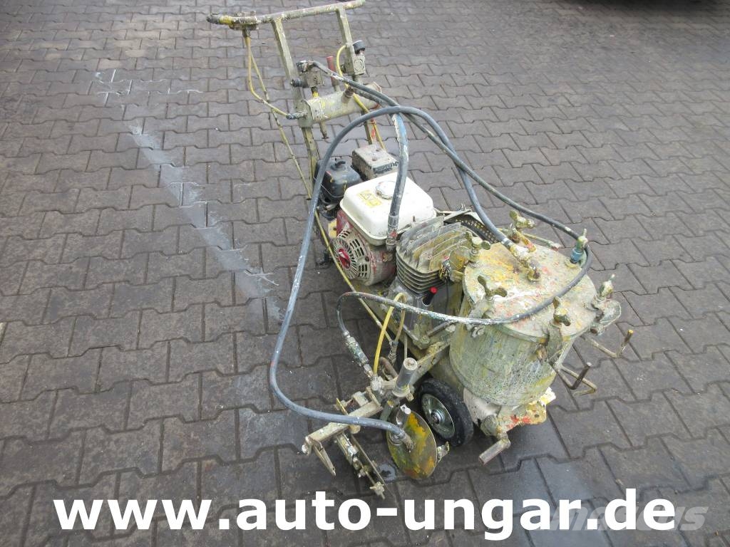 Hofmann H5 Greggory Markiermaschine Straßenmarkierung road Drugo