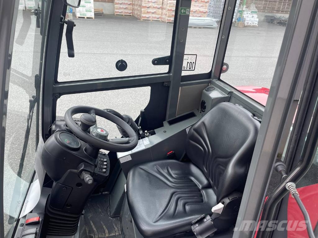 Weidemann 1260 LP لوادر صغيرة