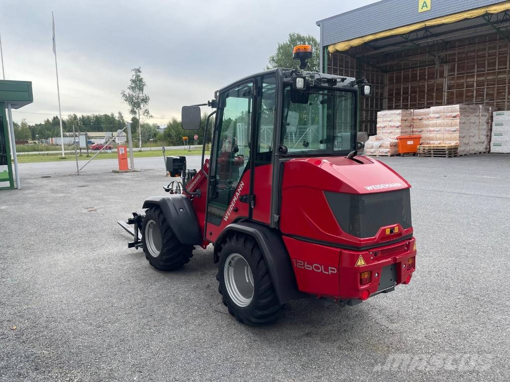 Weidemann 1260 LP لوادر صغيرة
