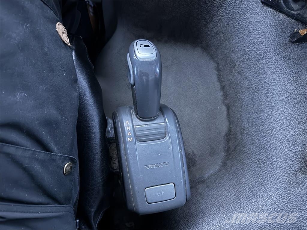 Volvo FM410 6X2 Otros camiones