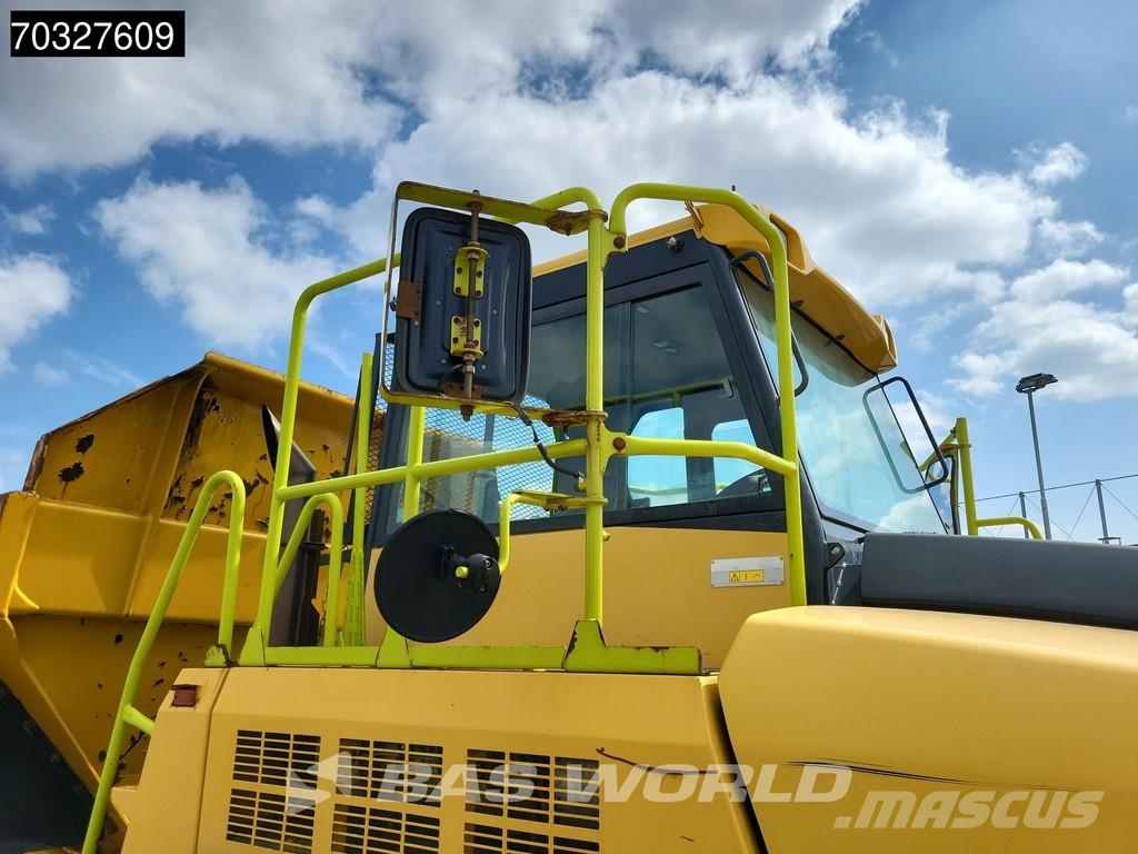 Komatsu HM300-3 Camiones articulados