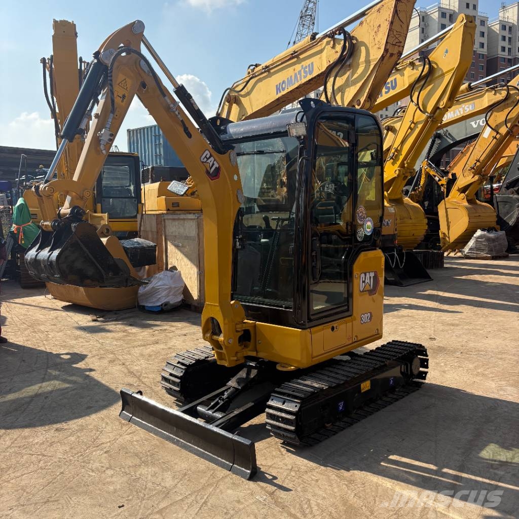CAT 302 CR Mini bagri <7t
