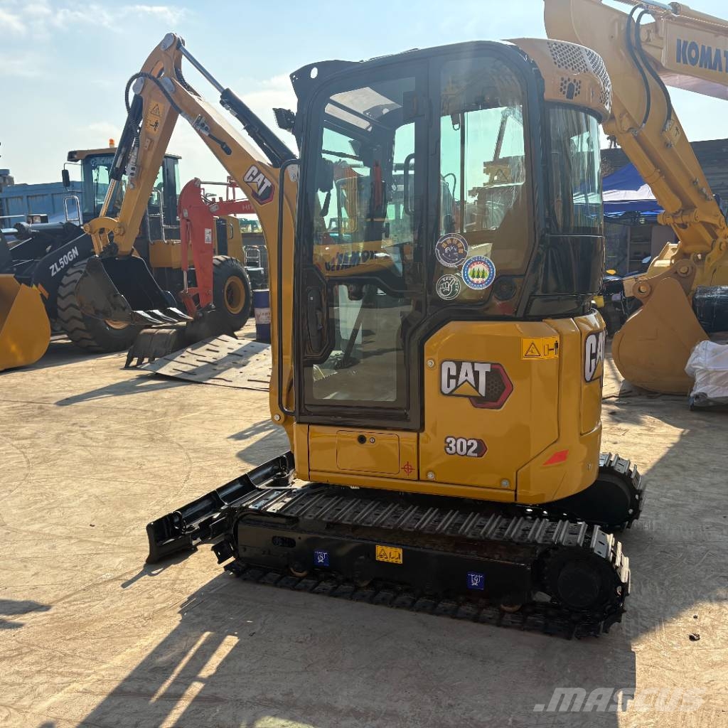 CAT 302 CR Mini bagri <7t