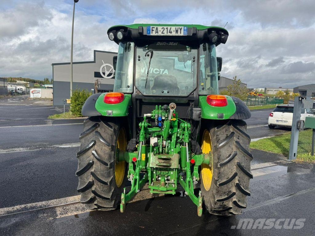 John Deere 5075M POWER REVERSER 16/16 Traktori