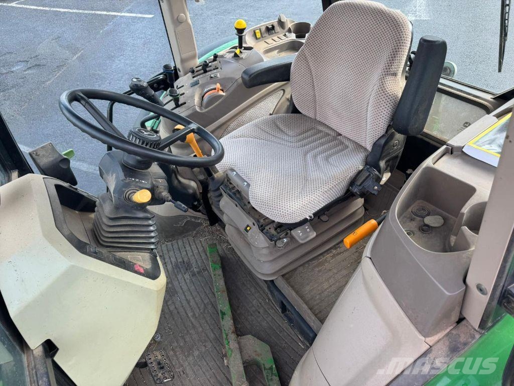John Deere 5075M POWER REVERSER 16/16 Traktori