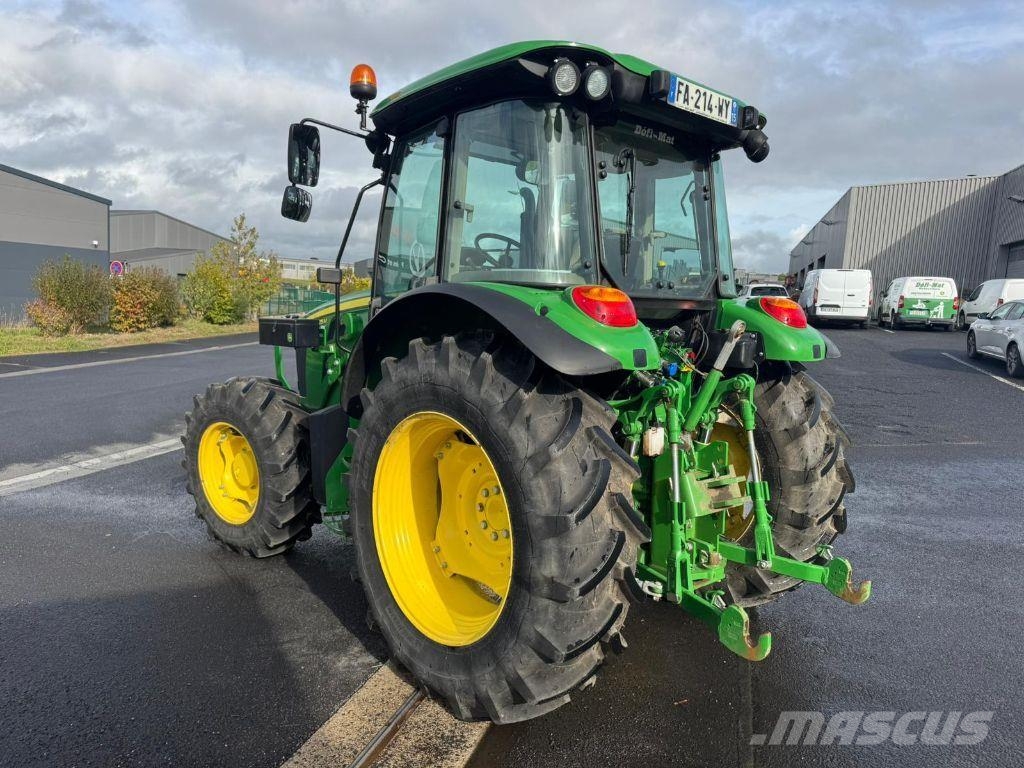 John Deere 5075M POWER REVERSER 16/16 Traktori