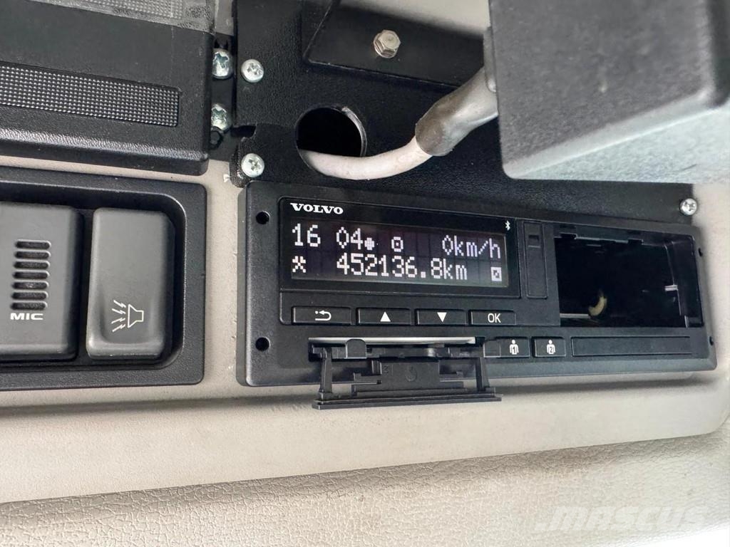 Volvo FL 240 4X2 EURO 6 KOELWAGEN Camiones con temperatura controlada