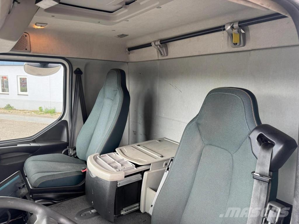 Volvo FL 240 4X2 EURO 6 KOELWAGEN Camiones con temperatura controlada