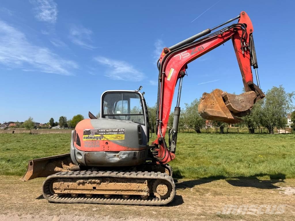 Neuson 75 Z3 Средни екскаватори 7т - 12т