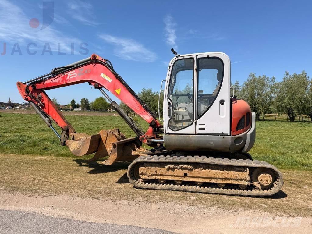 Neuson 75 Z3 Средни екскаватори 7т - 12т