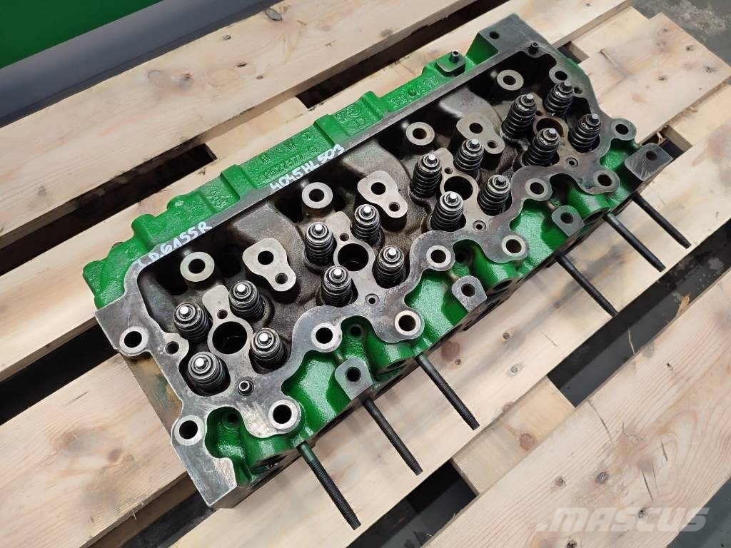 John Deere Engine head R527377 John Deere 6135R Mootorid