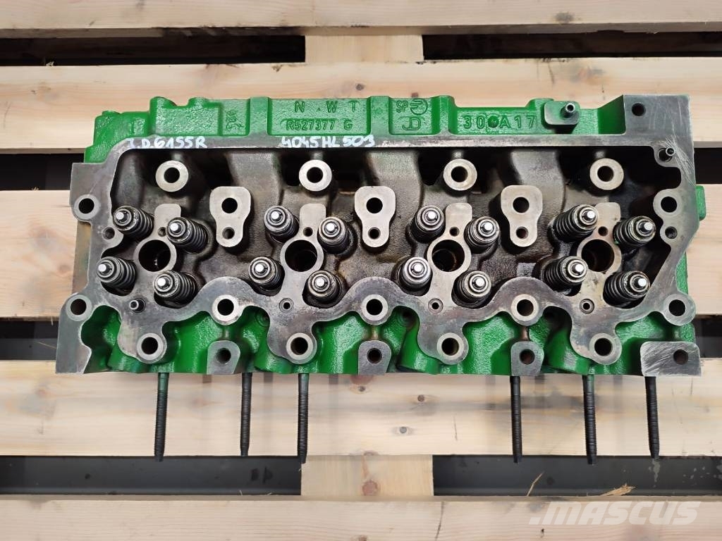 John Deere Engine head R527377 John Deere 6135R Mootorid