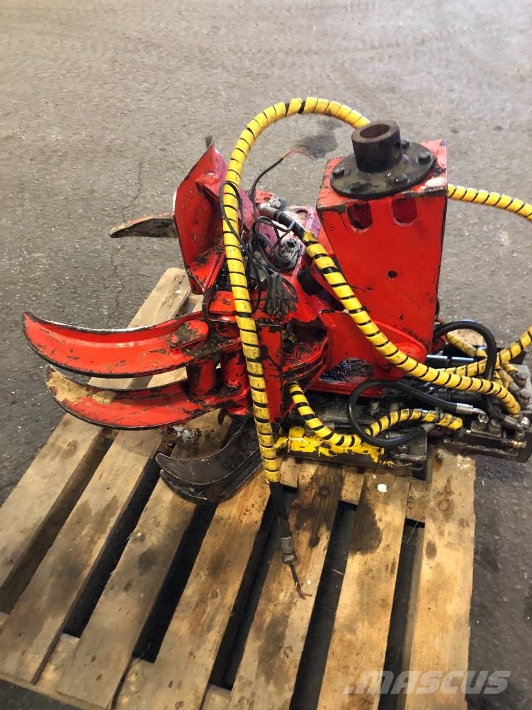 Naarva Koura 1000-23 Juontokourat ja kuormaimet