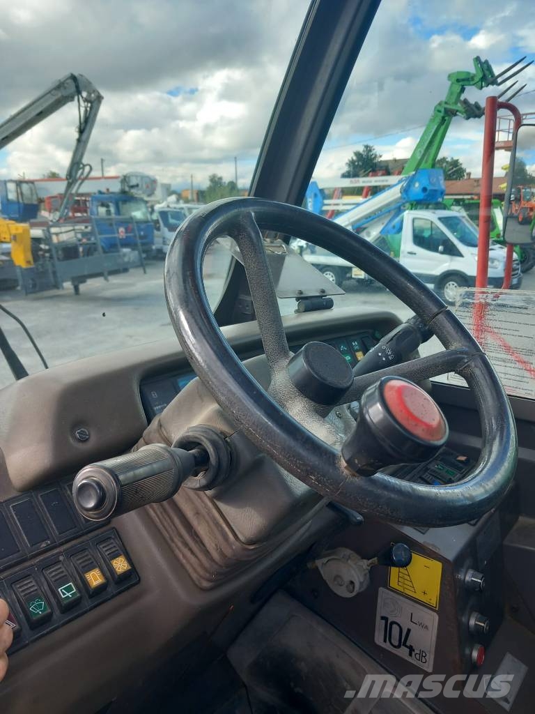 Manitou MRT 1635 مناولات متداخلة