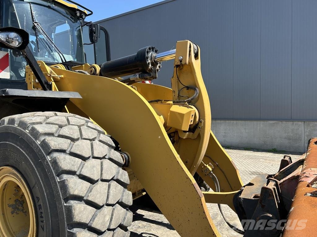 CAT 972-14 Wheel loaders