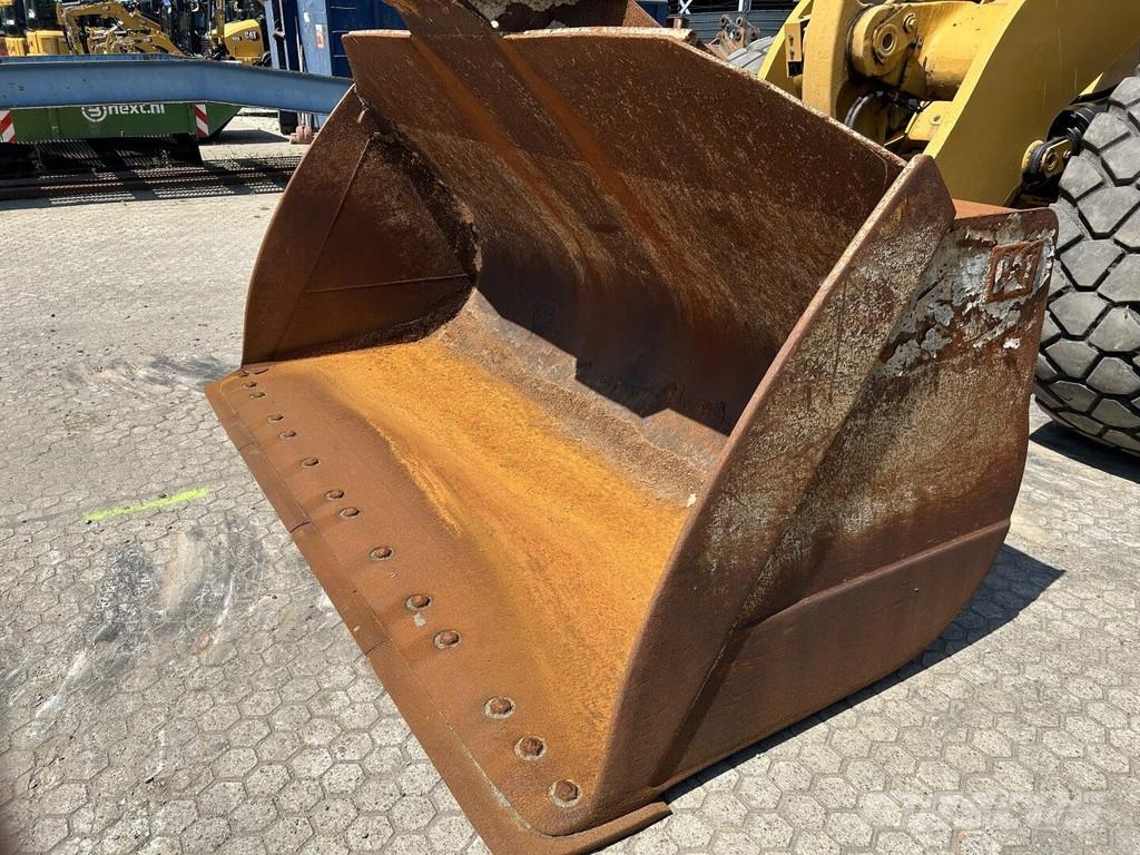 CAT 972-14 Wheel loaders