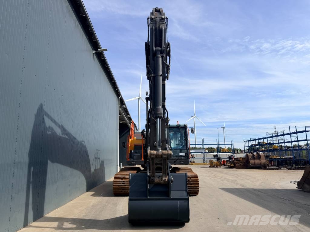 Volvo EC300E L Raupenbagger