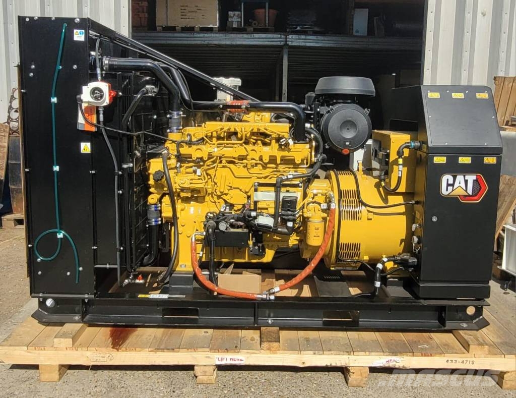 CAT C7.1 Emergency Marine Generator 165Kw x2 디젤 발전기