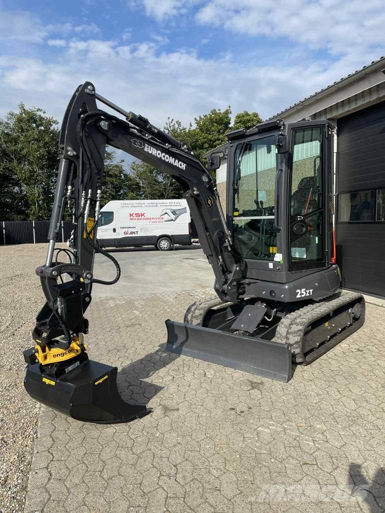 Eurocomach 25 ZT Мини-экскаваторы
