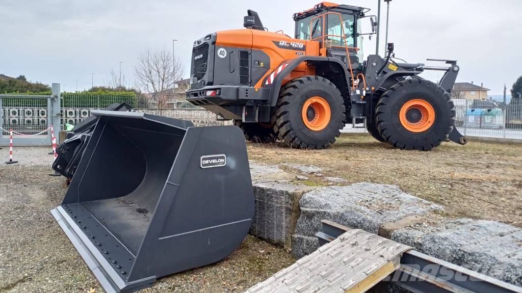 Develon DL 420 CVT-7 Tekerlekli yükleyiciler