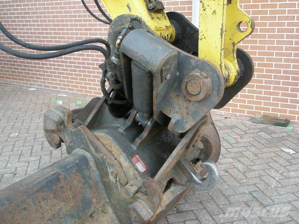 Komatsu PW140-7 Mobilbagger
